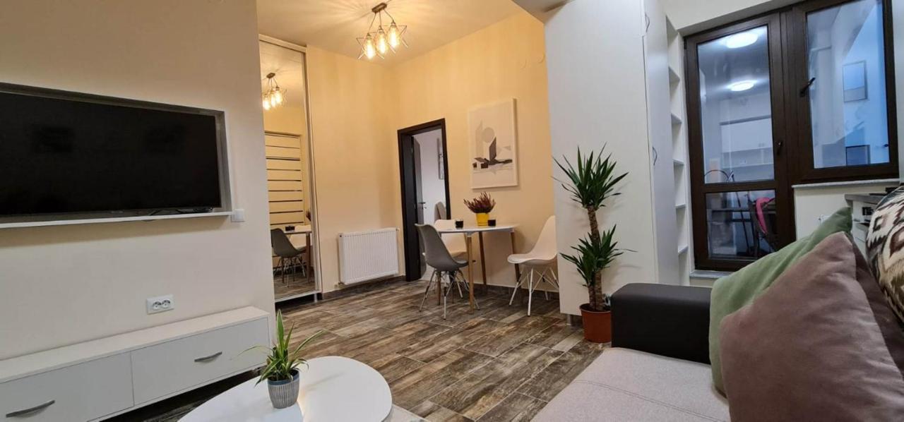 Designed Like Home Apartment Near Palas Mall Yaş Dış mekan fotoğraf