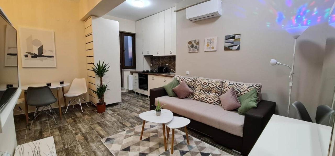 Designed Like Home Apartment Near Palas Mall Yaş Dış mekan fotoğraf