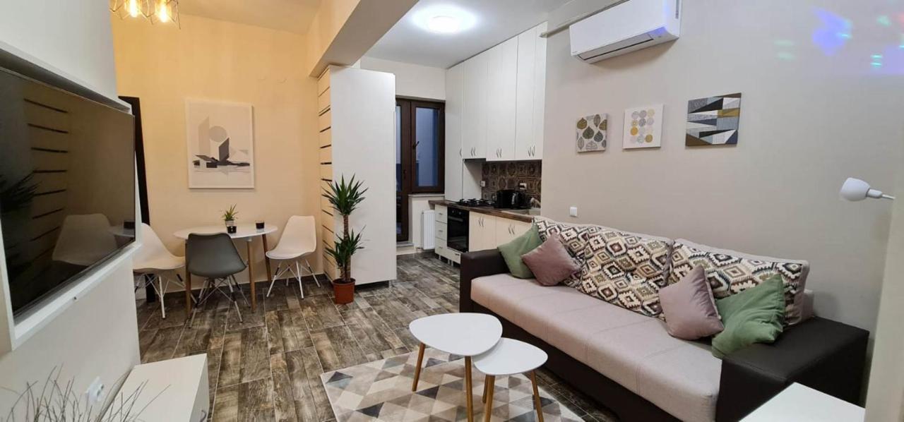 Designed Like Home Apartment Near Palas Mall Yaş Dış mekan fotoğraf